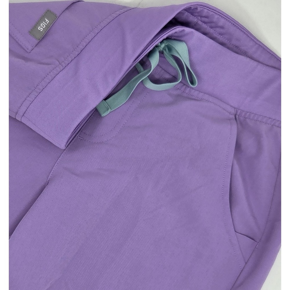 FIGS Women's Zamora Jogger Scrub Pants Drawstring Purple Lilac Size Small